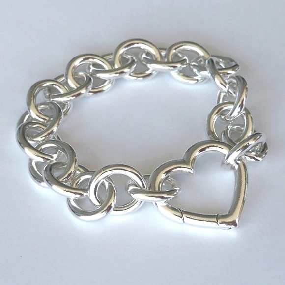 TIFFANY & Co Heart Clasp Chain Bracelet - Picture 4 of 17